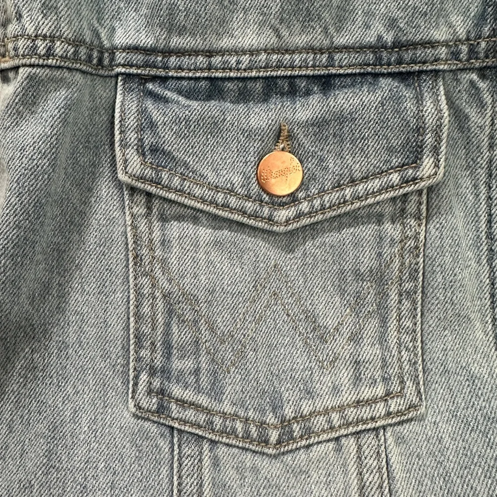 NWT!! Wrangler Heritage Jacket - M - Picture 10 of 16